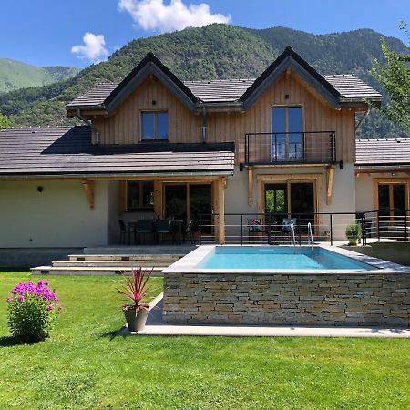 Chalet Barbara With Swimming Pool In The Heart Of Oisans Le Bourg-dʼOisans Extérieur photo