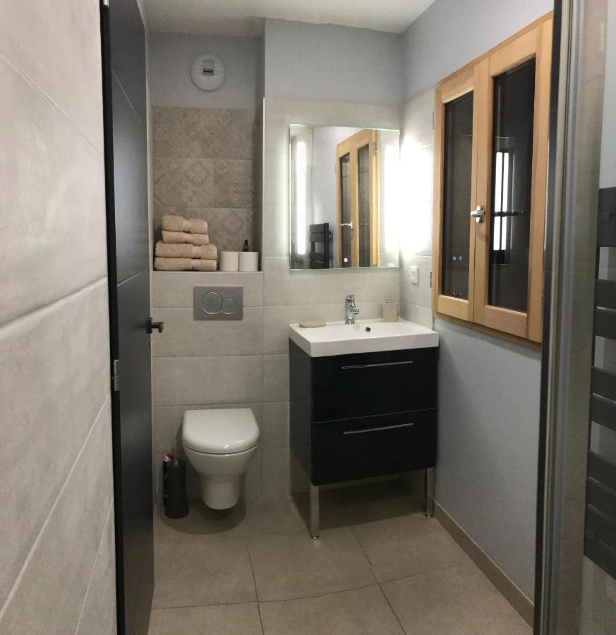 Chalet Barbara With Swimming Pool In The Heart Of Oisans Le Bourg-dʼOisans Extérieur photo