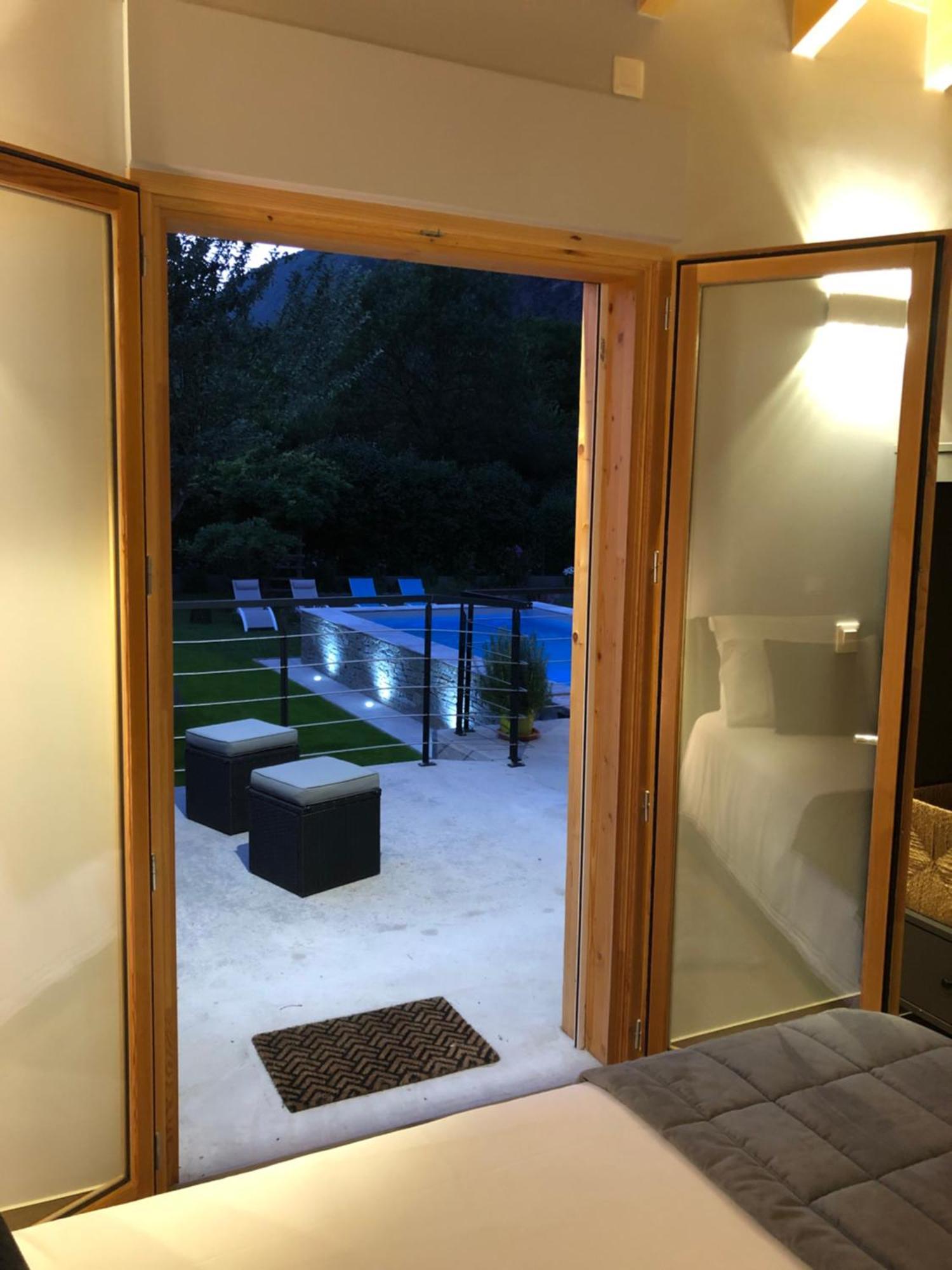 Chalet Barbara With Swimming Pool In The Heart Of Oisans Le Bourg-dʼOisans Extérieur photo